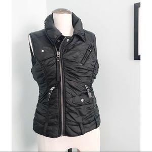 Black Fitted Puffer Vest